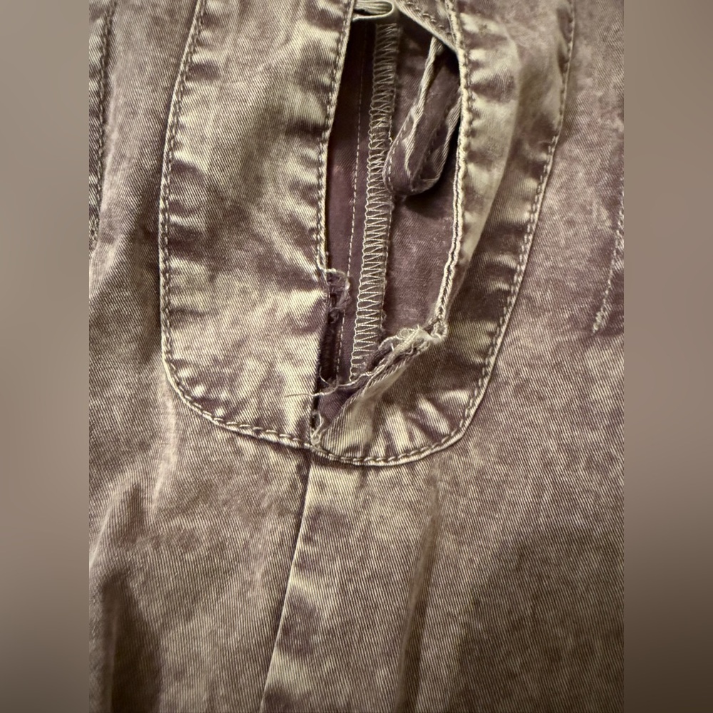 Romper - Picture 2 of 3